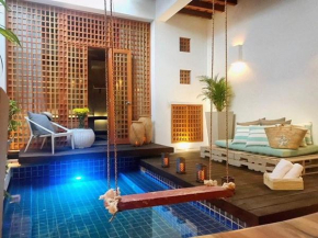 NEW Breathtaking 2BR private pool at the center